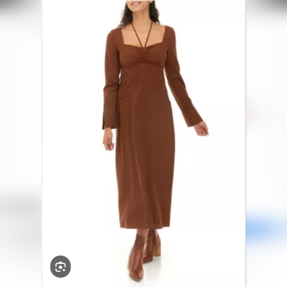 MOON RIVER Women's Long Sleeve Open Back Midi Dress. Size M.‎ NWT
